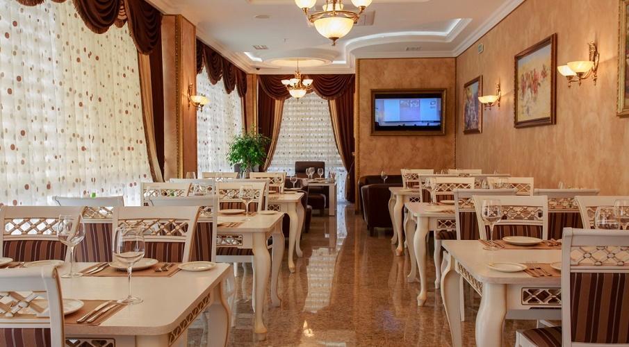 Boutique Hotel Buta Minsk Exterior photo Restaurant in the hotel