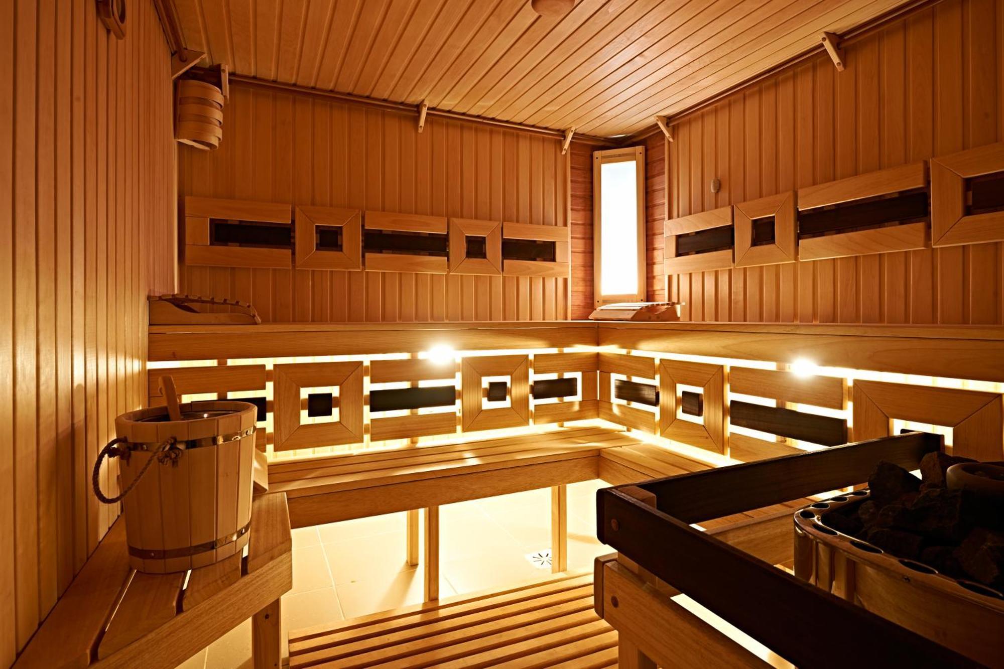Boutique Hotel Buta Minsk Exterior photo A Finnish sauna