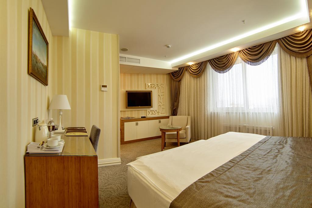 Boutique Hotel Buta Minsk Exterior photo A room at the hotel